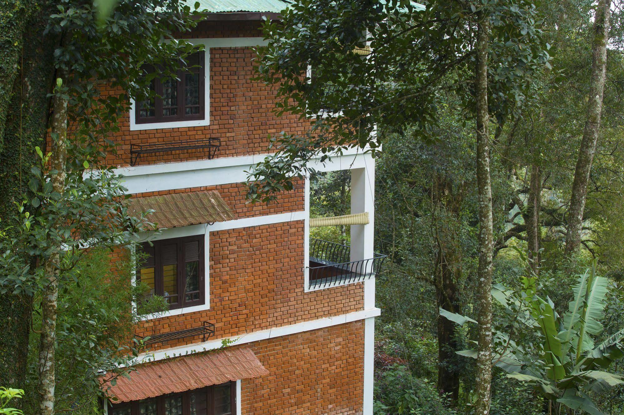Madhumanthra Resort - Homestay Мунар Екстериор снимка